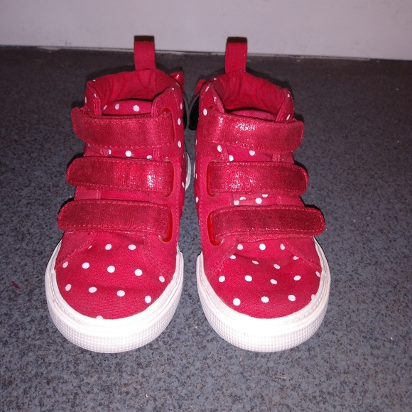 Limited Edition Minnie Mouse Sneakers - Picture 3 of 4